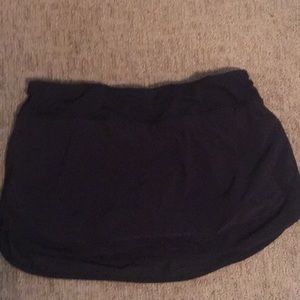 Black Lululemon skirt